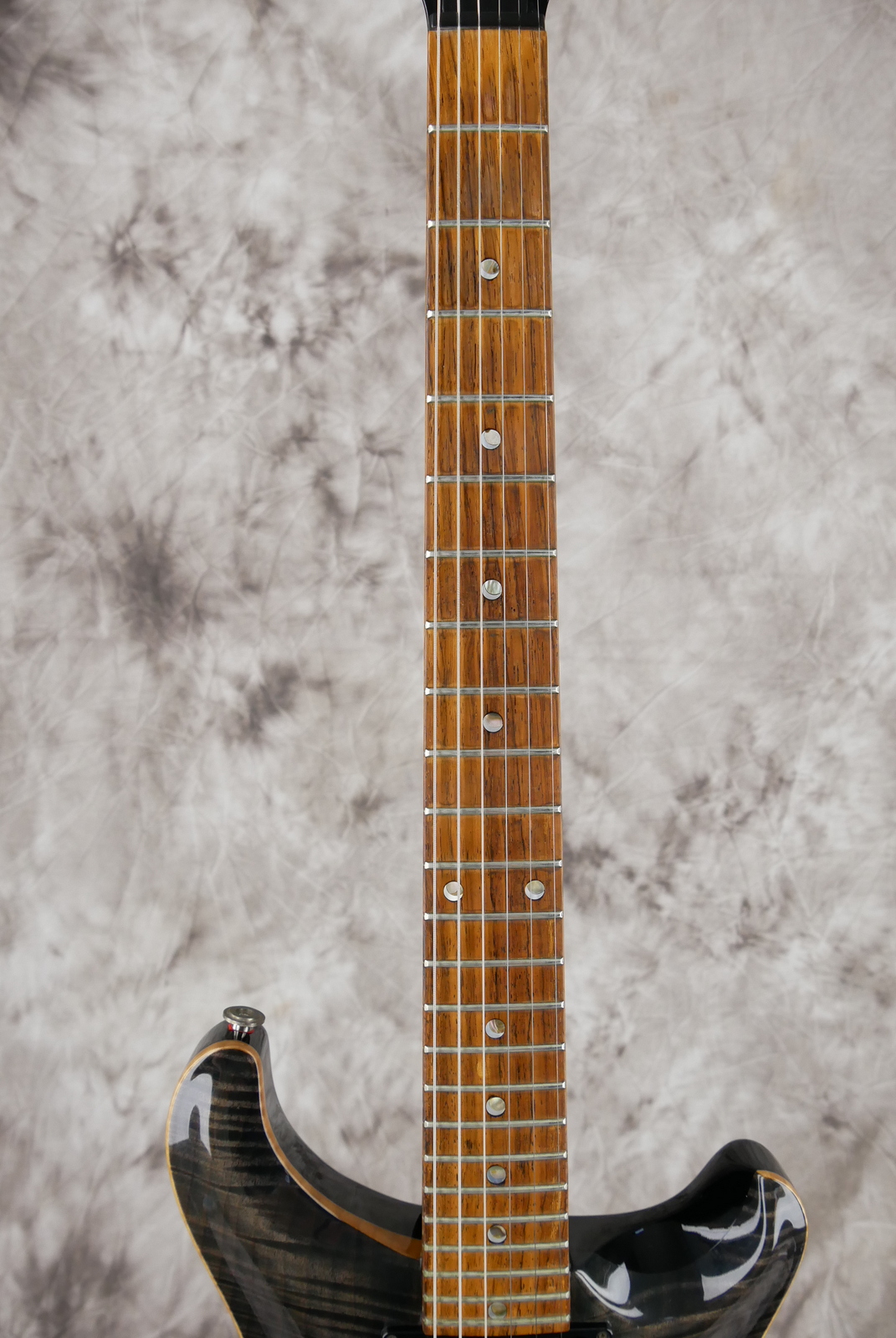 img/vintage/5373/PRS_Custom_24_USA grey_black_1990-011.JPG